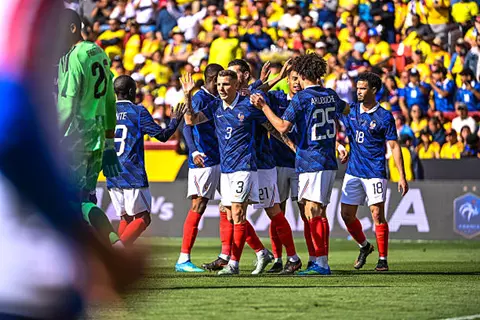 مبابي شارك بديلا.. بدلاء فرنسا يهزمون كولومبيا وديا بثلاثية